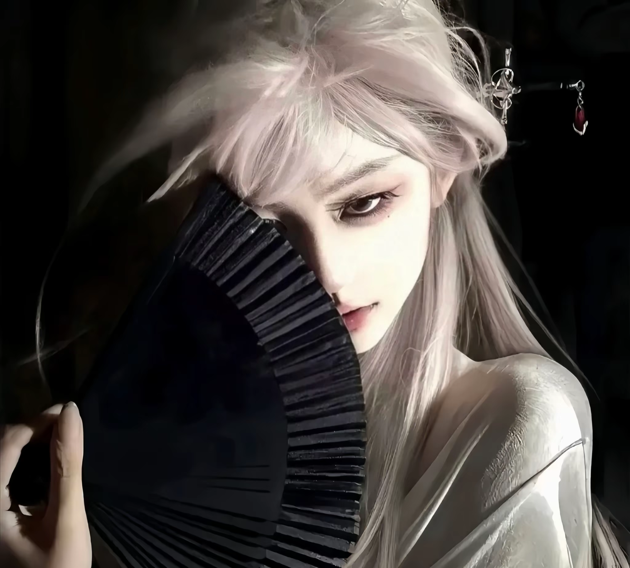 ·Elena.