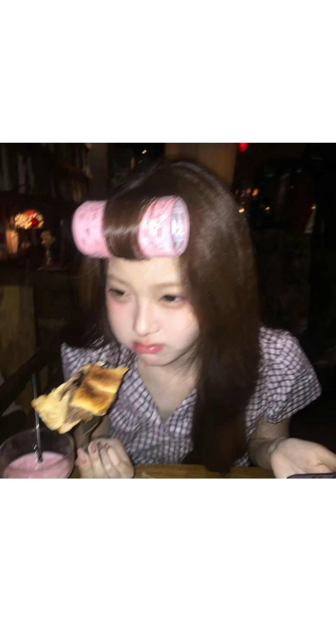 M218