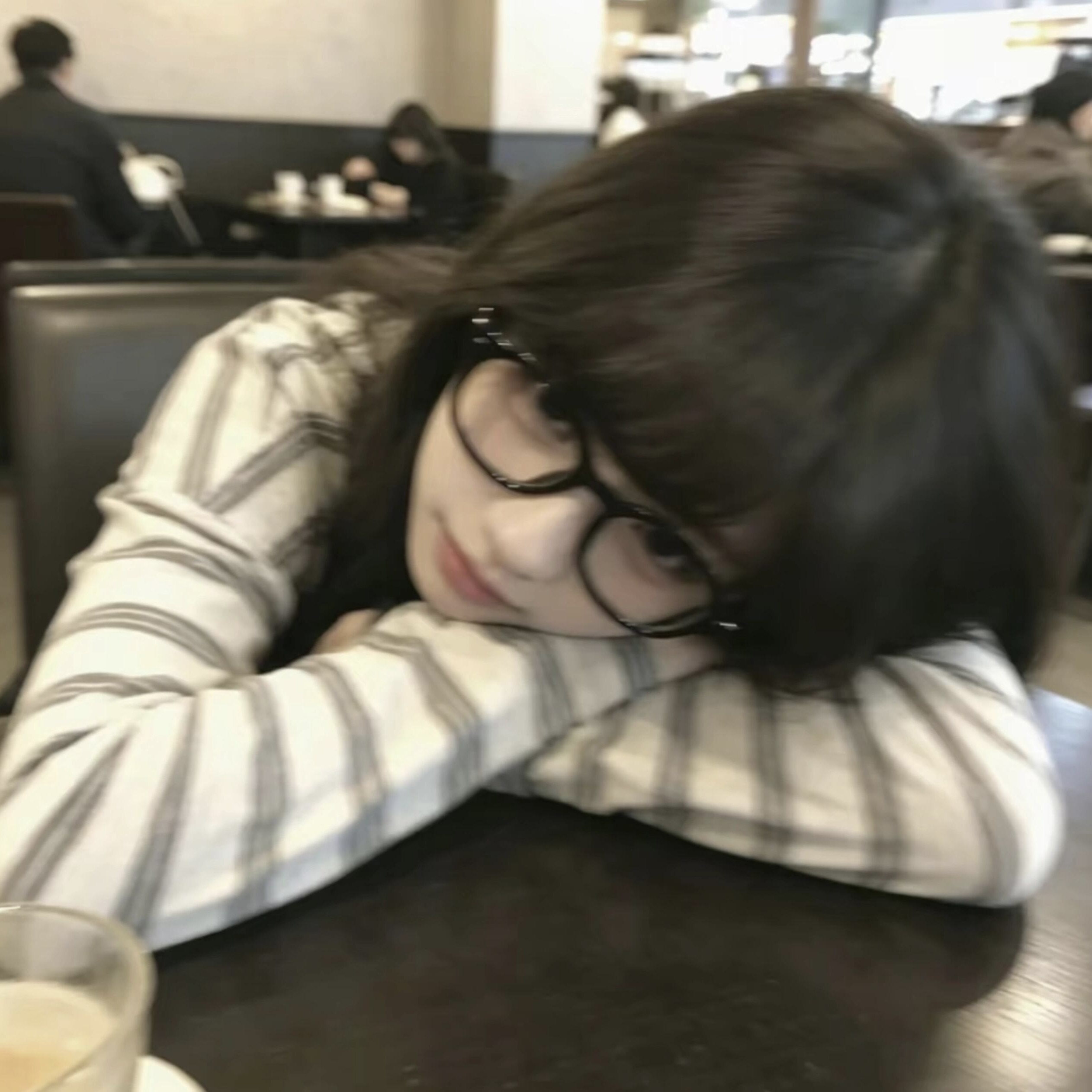 漙